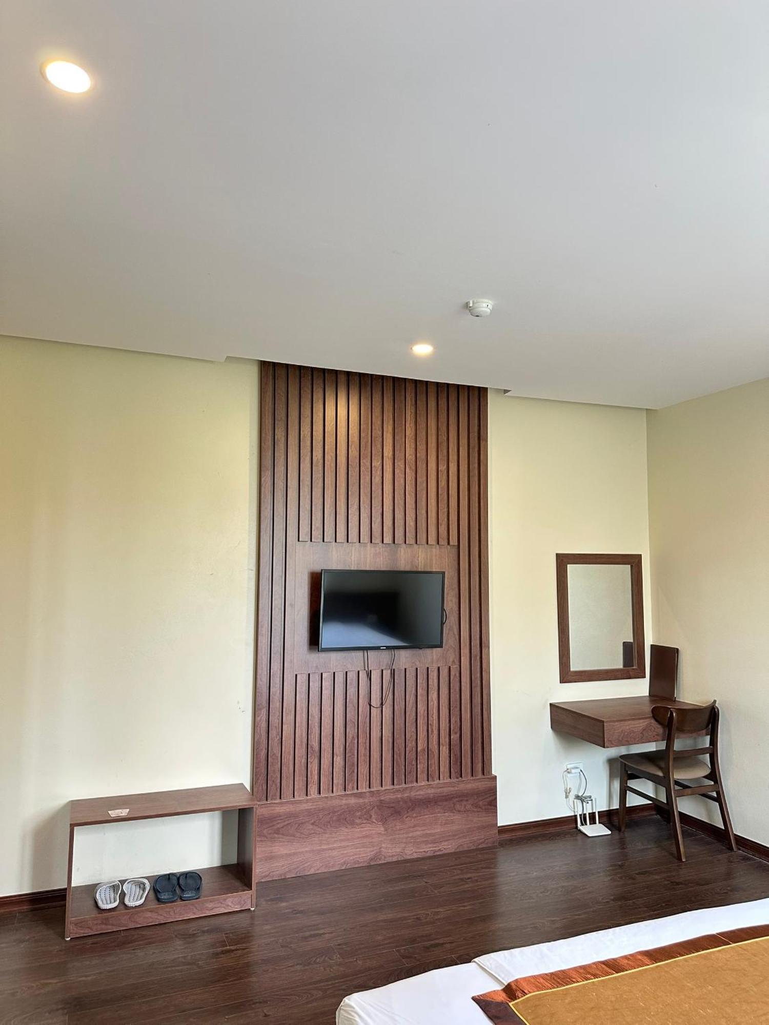 Boston Halong Hotel ฮาลอง ภายนอก รูปภาพ