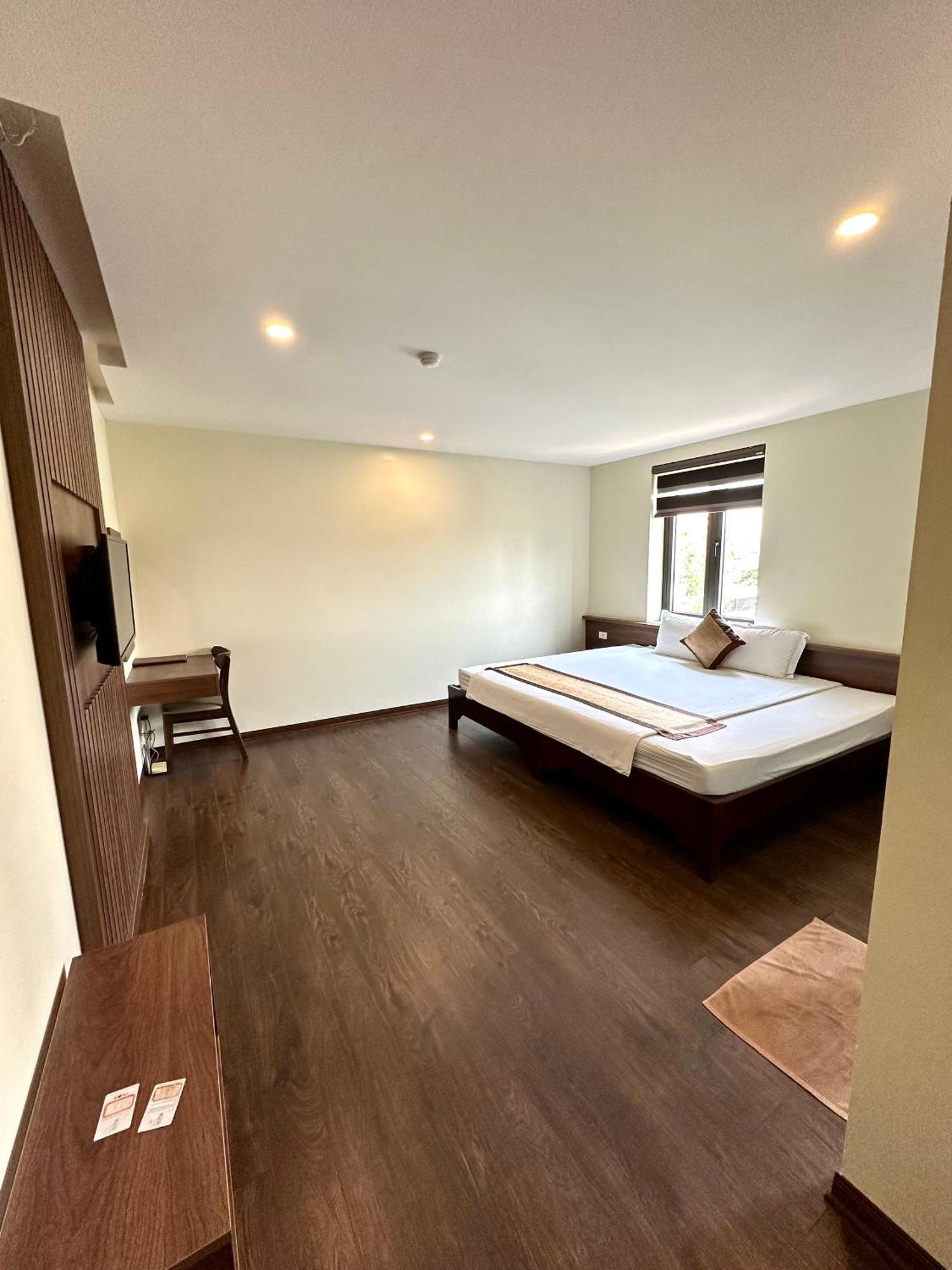 Boston Halong Hotel ฮาลอง ภายนอก รูปภาพ